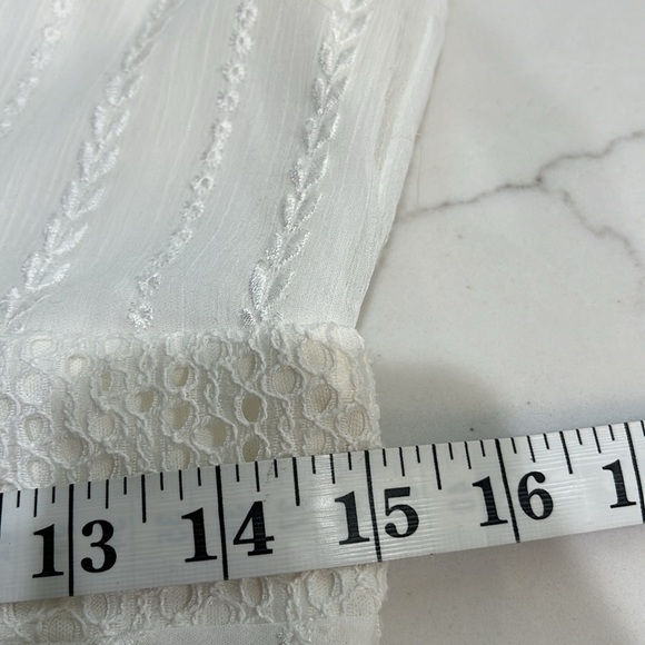 Taylor white sundress - Picture 5 of 9